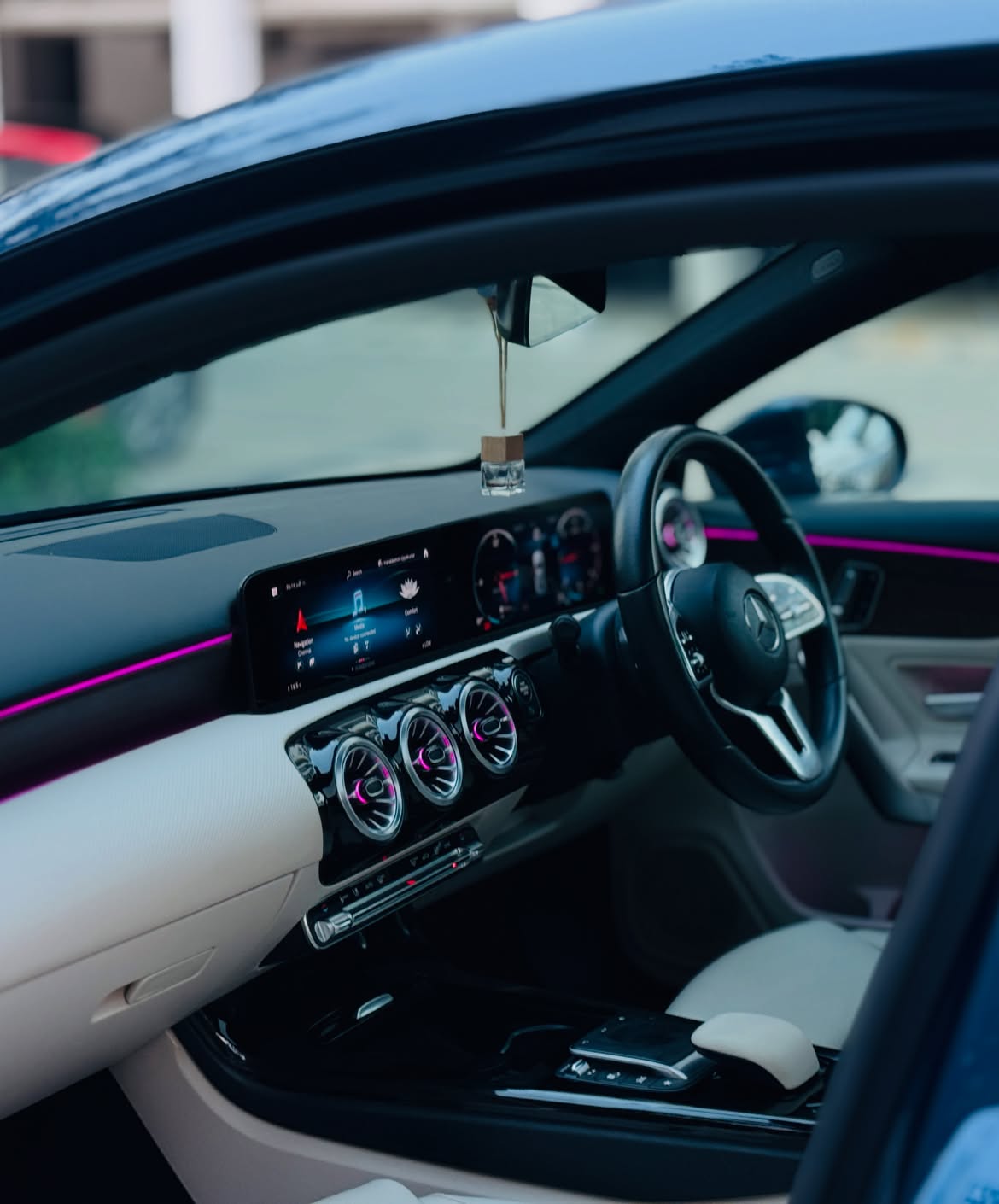Used 2021 Mercedes-Benz A-Class A200d for sale — photo 5 | UpcurvHub