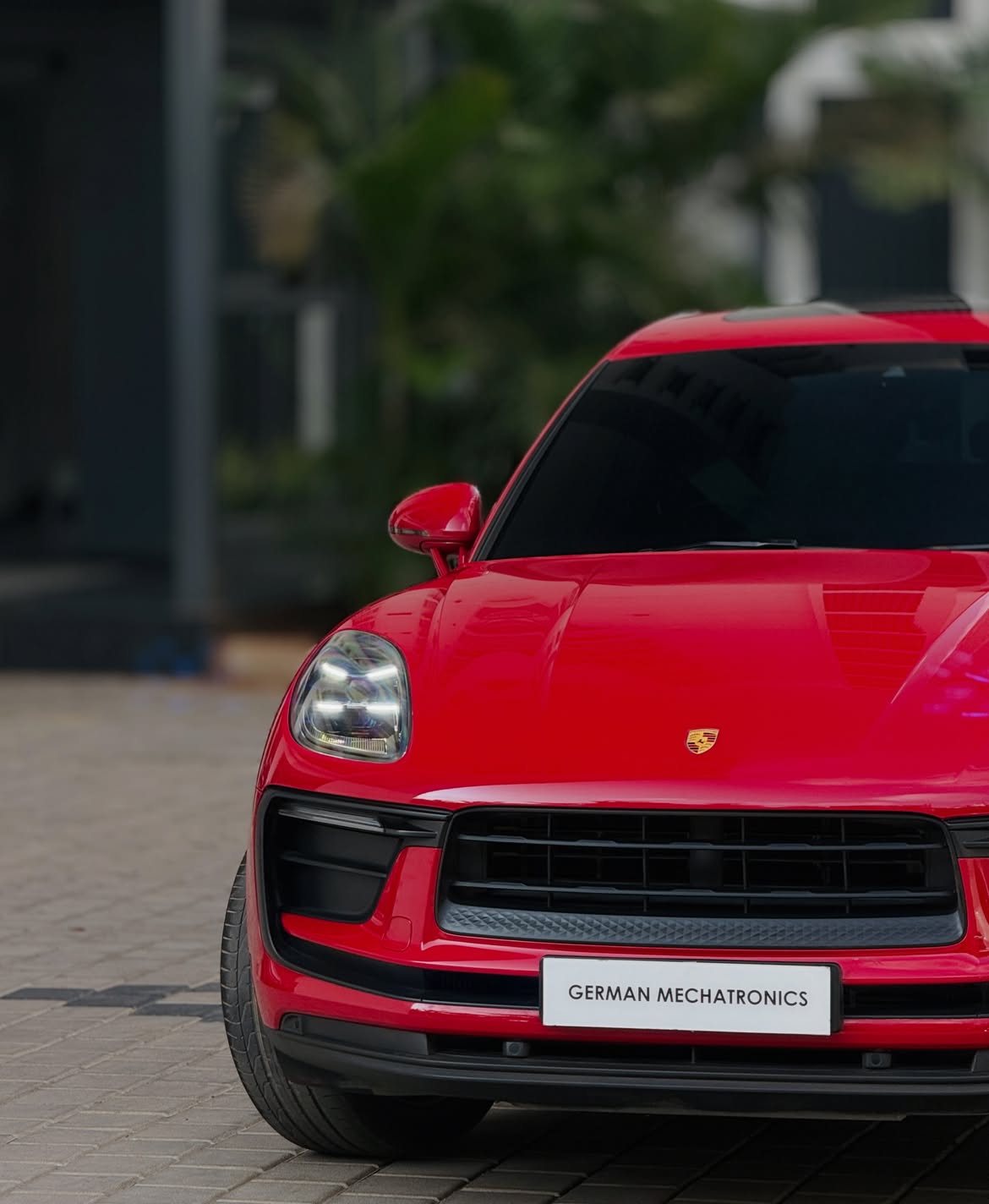 Used 2022 Porsche Macan 2.0 Turbo Charged Petrol Face lift for sale — photo 3 | UpcurvHub