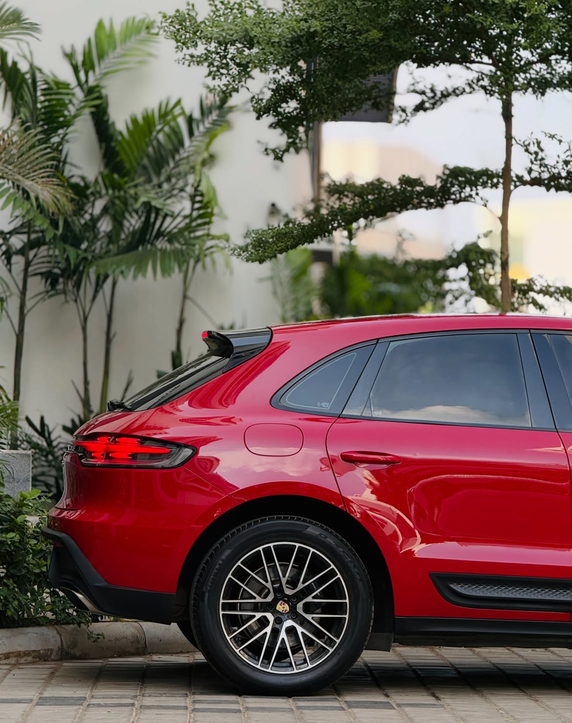 Used 2022 Porsche Macan 2.0 Turbo Charged Petrol Face lift for sale — photo 6 | UpcurvHub