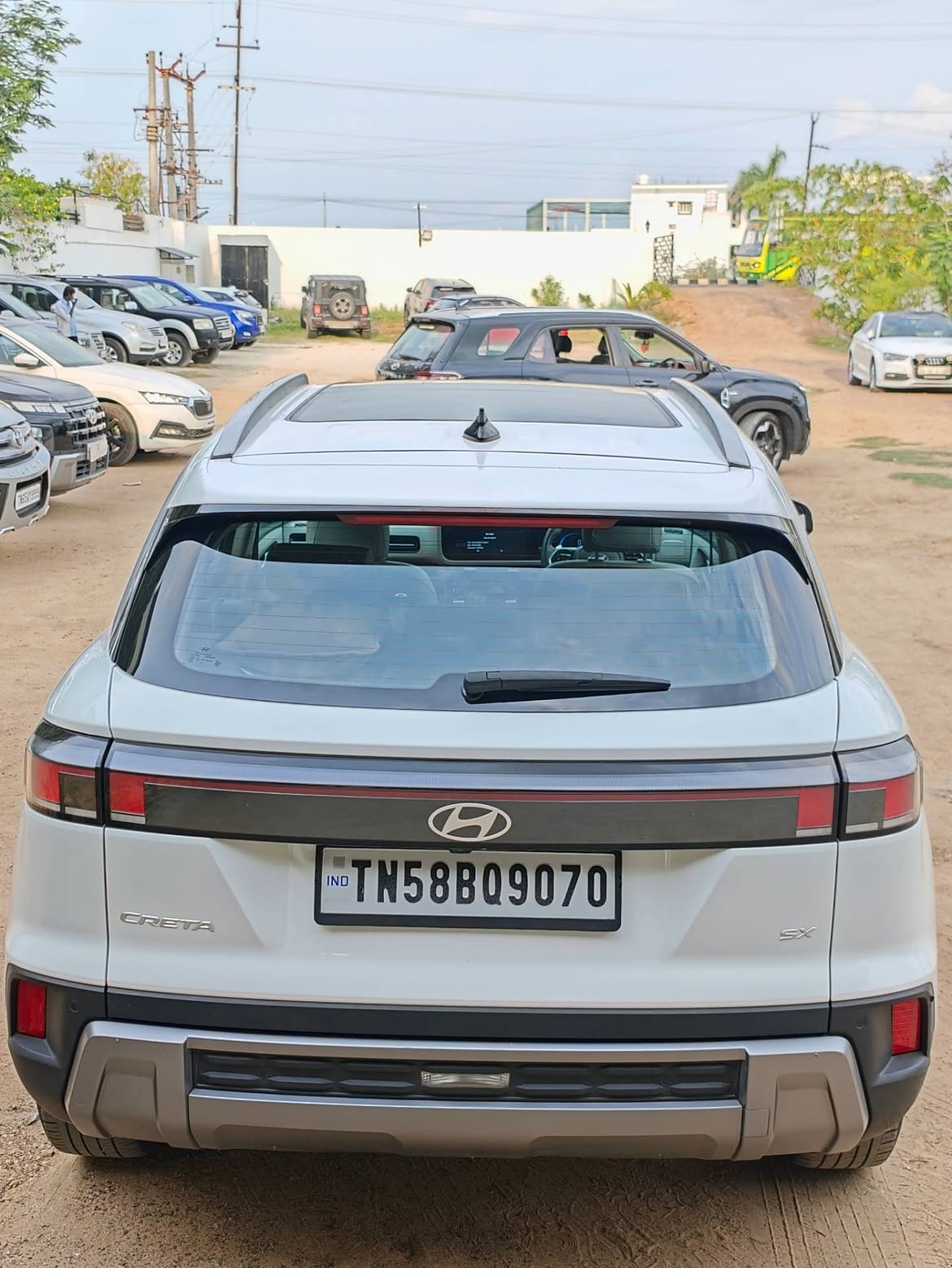 Used 2025 Hyundai Creta SX for sale — photo 5 | UpcurvHub