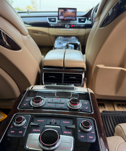 Used 2014 Audi A8 L for sale — photo 3 | UpcurvHub