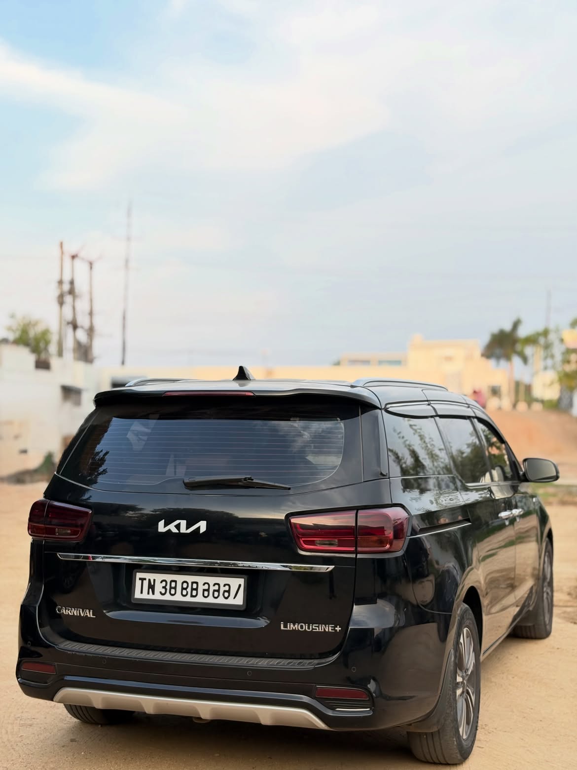 Used 2022 Kia Carnival Limousine Plus for sale — photo 7 | UpcurvHub