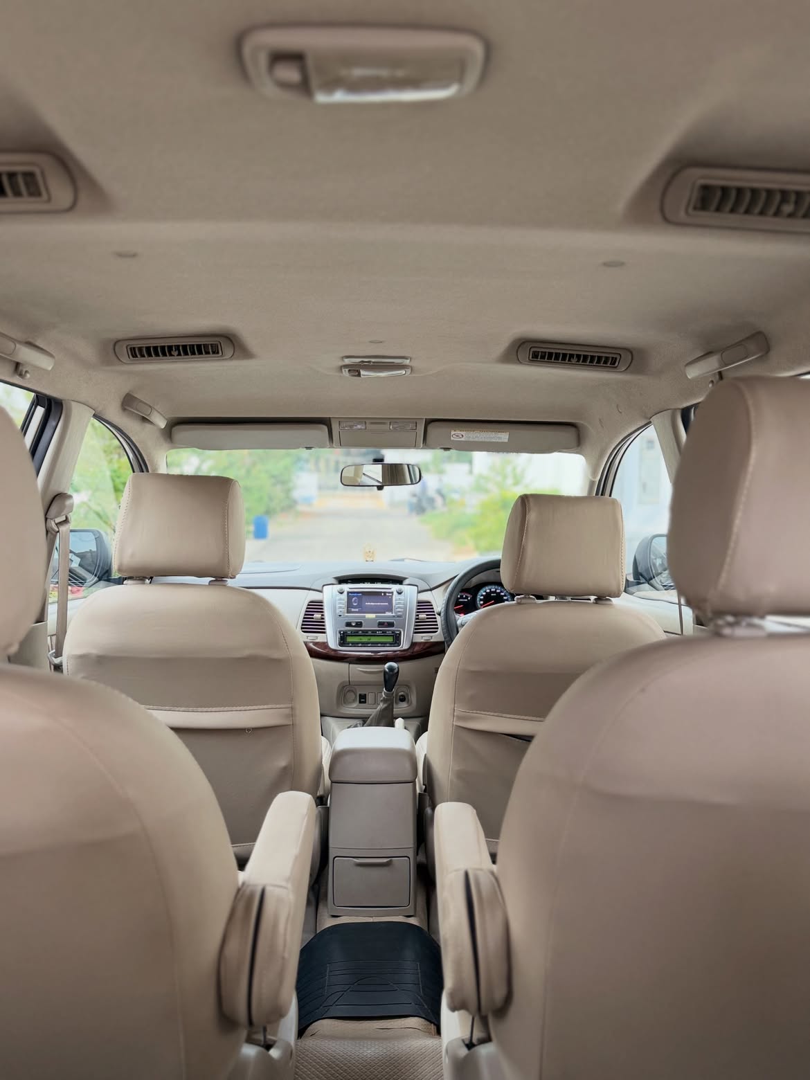 Used 2014 Toyota Innova for sale — photo 2 | UpcurvHub