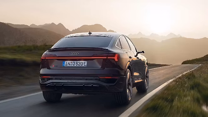 Audi Q3 Sportback photo 2