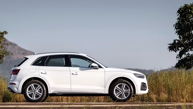 Audi Q5 photo 2
