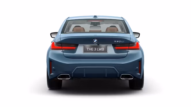 BMW 3 Series LWB photo 5