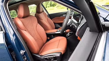 BMW X1 LWB photo 5