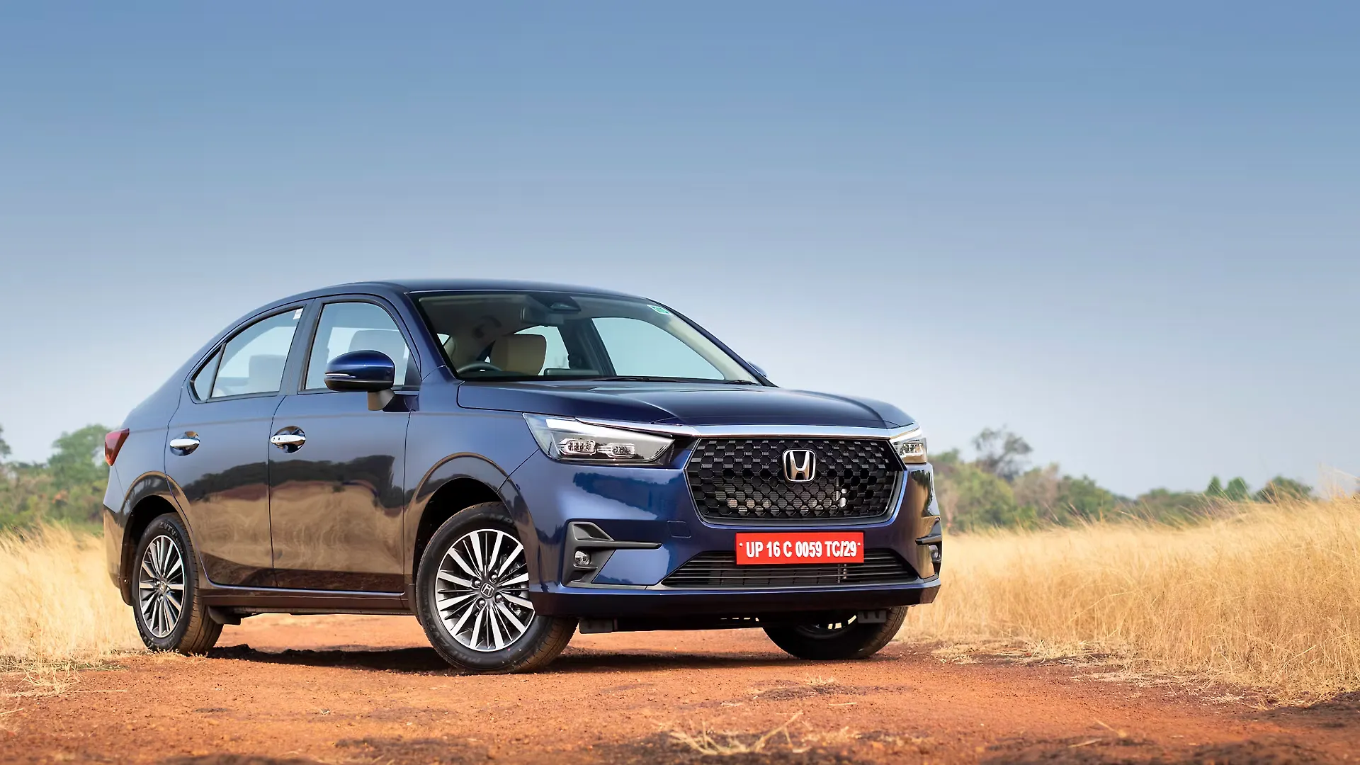 Honda New Amaze photo 1