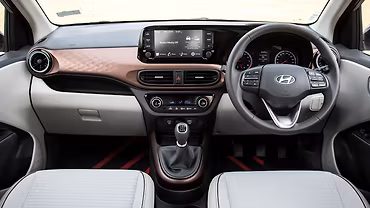 Hyundai Aura photo 7