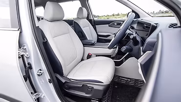 Kia Carens Clavis EV photo 6