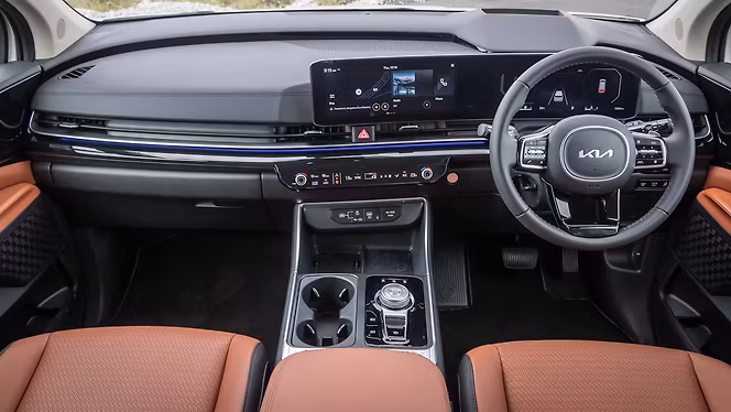 Kia Carnival photo 5