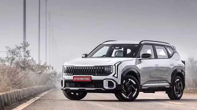 Kia Seltos photo 5