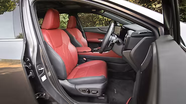 Lexus NX photo 6