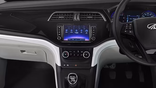 Mahindra Marazzo photo 4