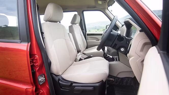 Mahindra Scorpio Classic photo 5