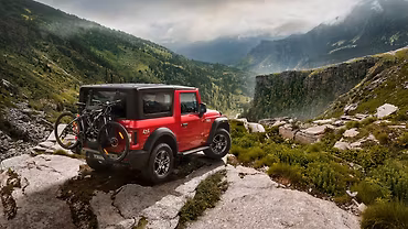 Mahindra Thar photo 4