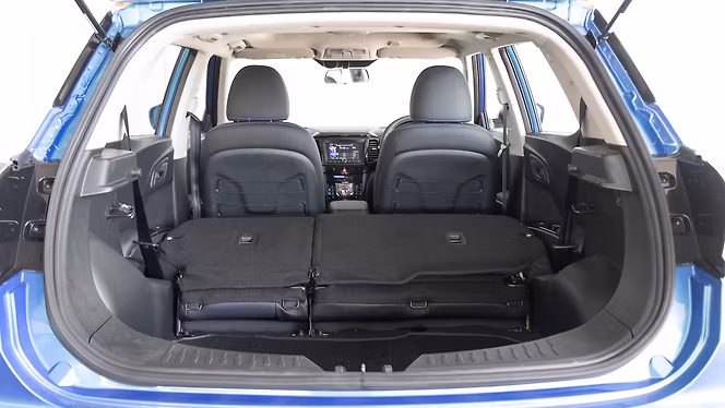 Mahindra XUV400 photo 5