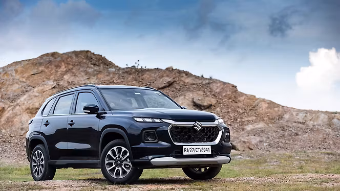 Maruti Suzuki Grand Vitara photo 2