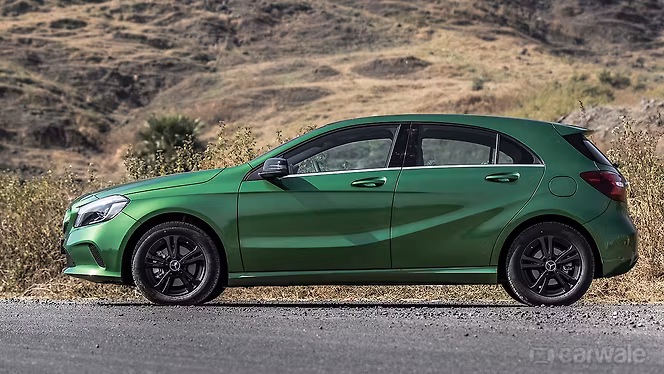 Mercedes-Benz A-Class Hatchback photo 3