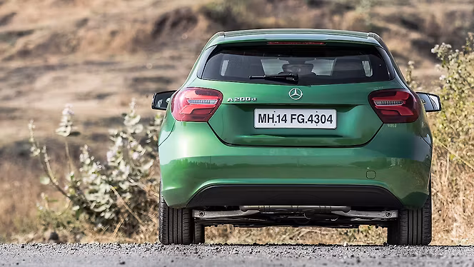 Mercedes-Benz A-Class Hatchback photo 2