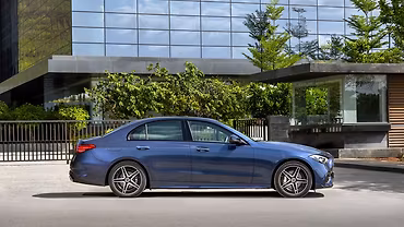 Mercedes-Benz C-Class photo 3