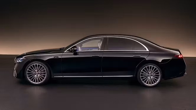 Mercedes-Benz S-Class photo 4