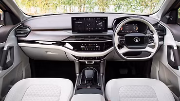 Tata Safari photo 5