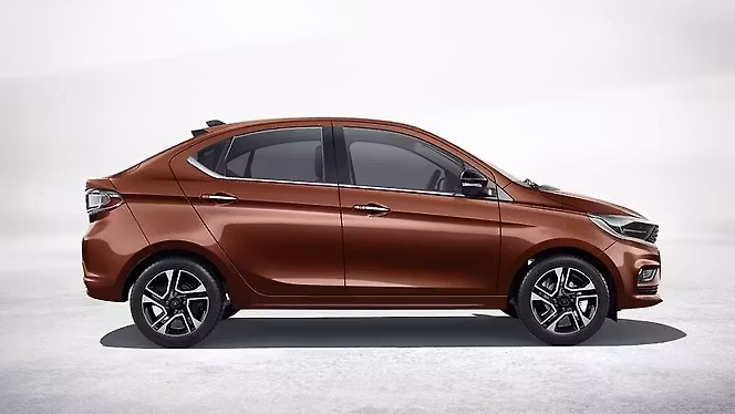 Tata Tigor photo 2