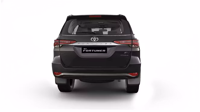 Toyota Fortuner photo 5