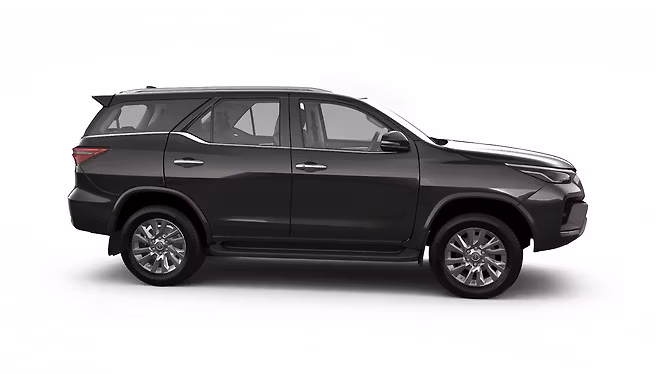 Toyota Fortuner photo 3