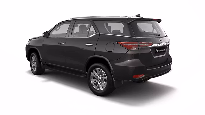 Toyota Fortuner photo 6