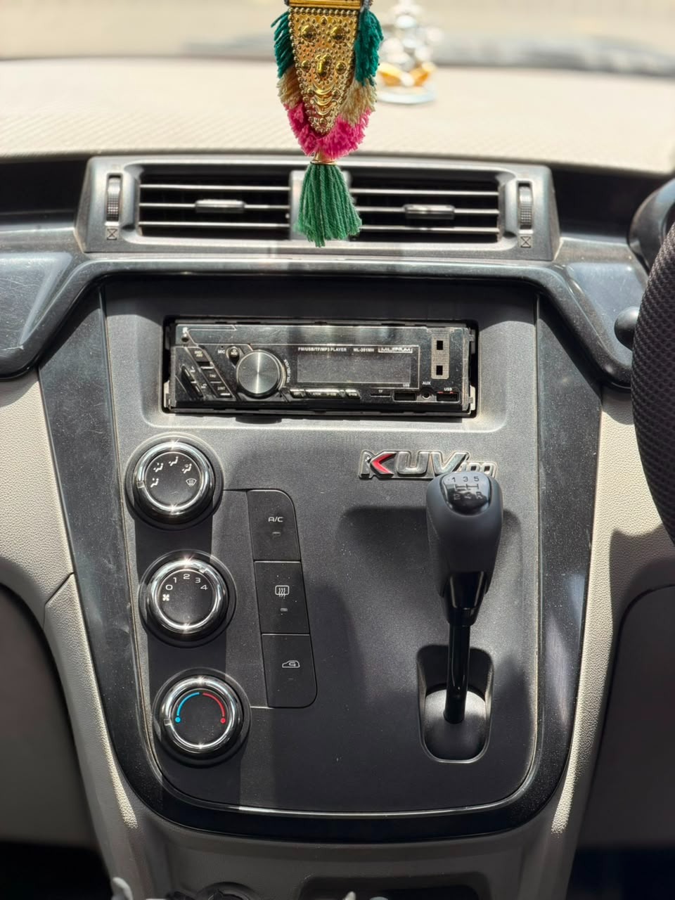 Used 2016 Mahindra KUV100 NXT K4+ for sale — photo 2 | UpcurvHub