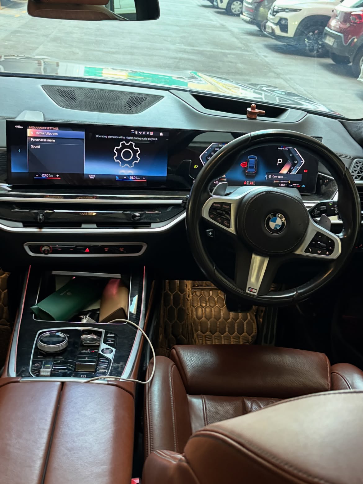 Used 2023 BMW X7 xDrive40i for sale — photo 3 | UpcurvHub